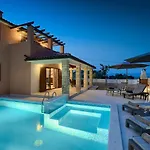 Gloria, With Heated Pool