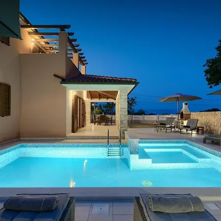 Gloria, With Heated Pool Villa *